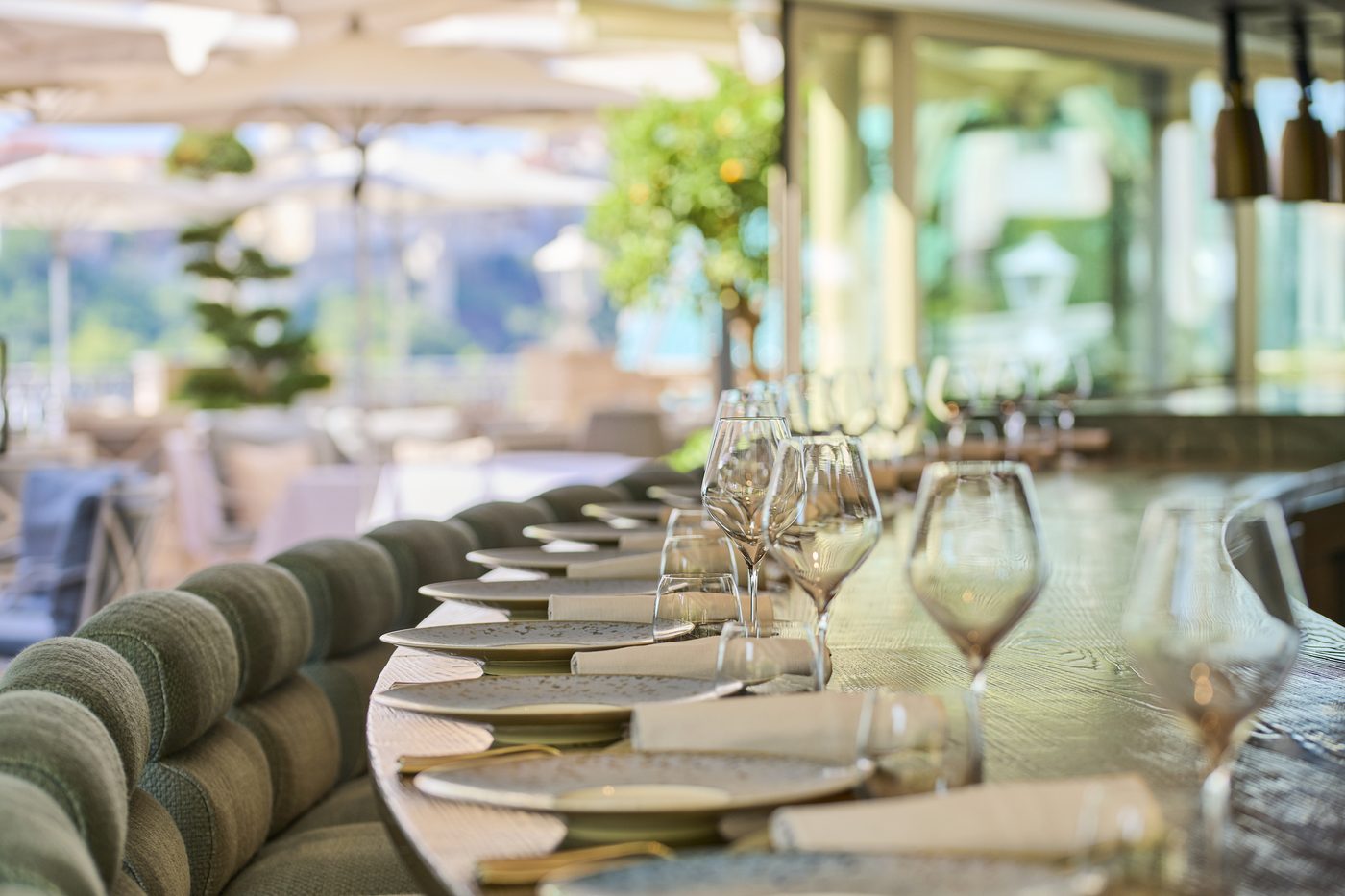 Le comptoir dressé du Pavyllon Monte-Carlo, à l'Hôtel Hermitage